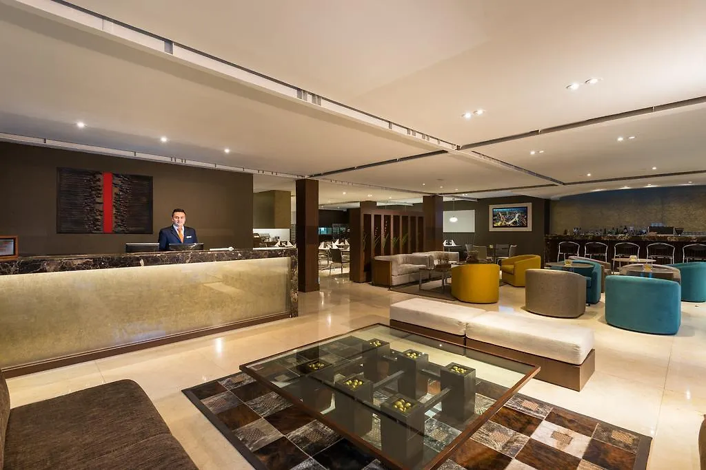 Hotel Lugano Suites Богота