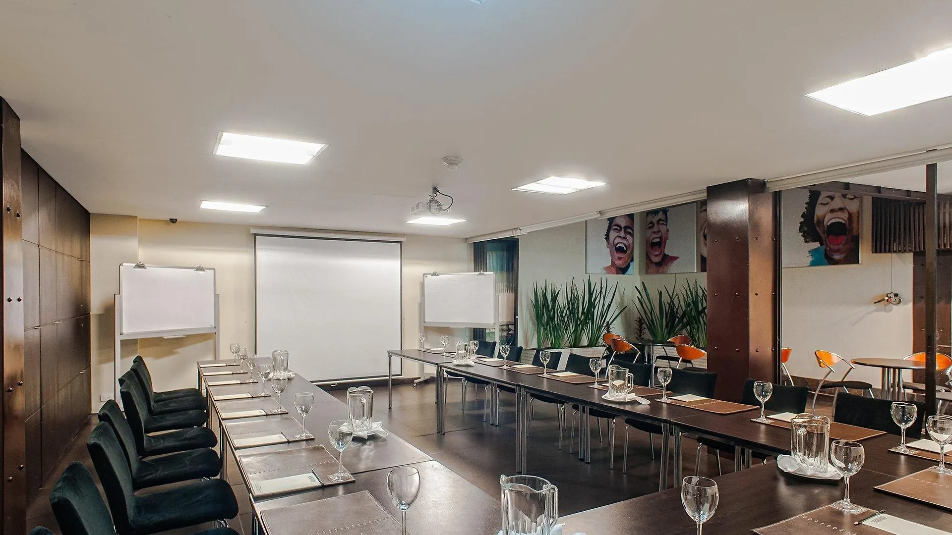 *****  Hotel Lugano Suites Богота Колумбия